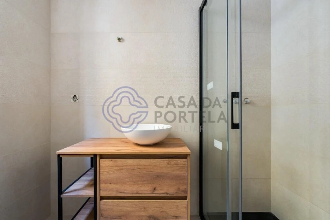 Apartamento T2 para Venda em Cedofeita, Santo Ildefonso, Sé, Miragaia, São Nicolau e Vitória Foto 8