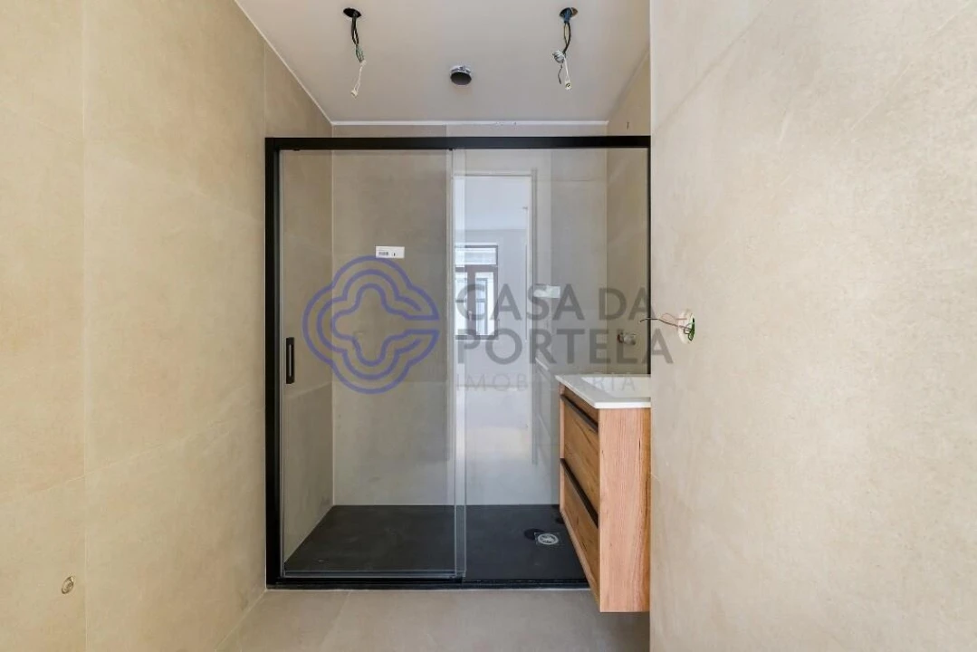 Apartamento T2 para Venda em Cedofeita, Santo Ildefonso, Sé, Miragaia, São Nicolau e Vitória Foto 7