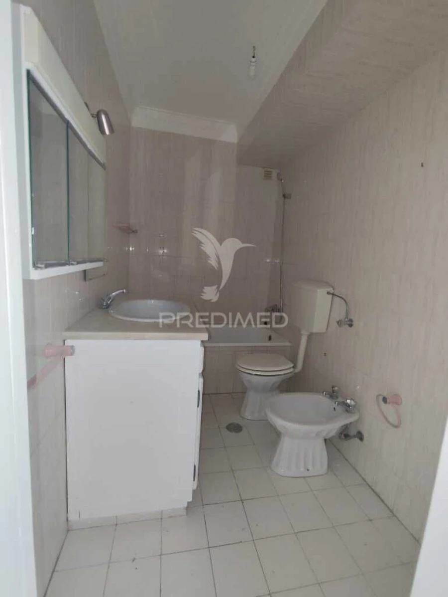 Apartamento T1 para Venda em Santa Maria e São Miguel, São Martinho, São Pedro Penaferrim Foto 12