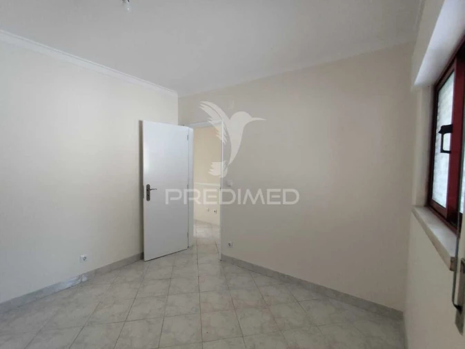 Apartamento T1 para Venda em Santa Maria e São Miguel, São Martinho, São Pedro Penaferrim Foto 10