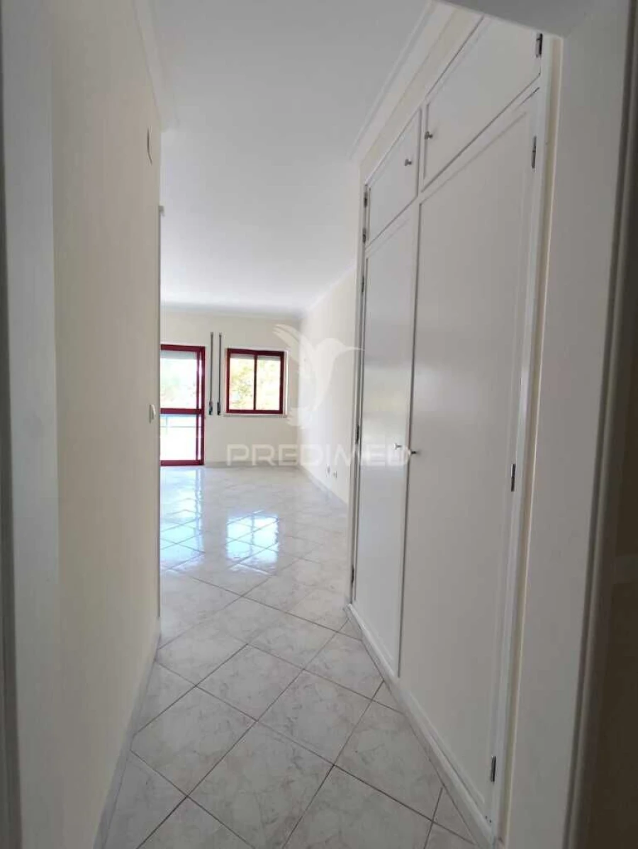 Apartamento T1 para Venda em Santa Maria e São Miguel, São Martinho, São Pedro Penaferrim Foto 4