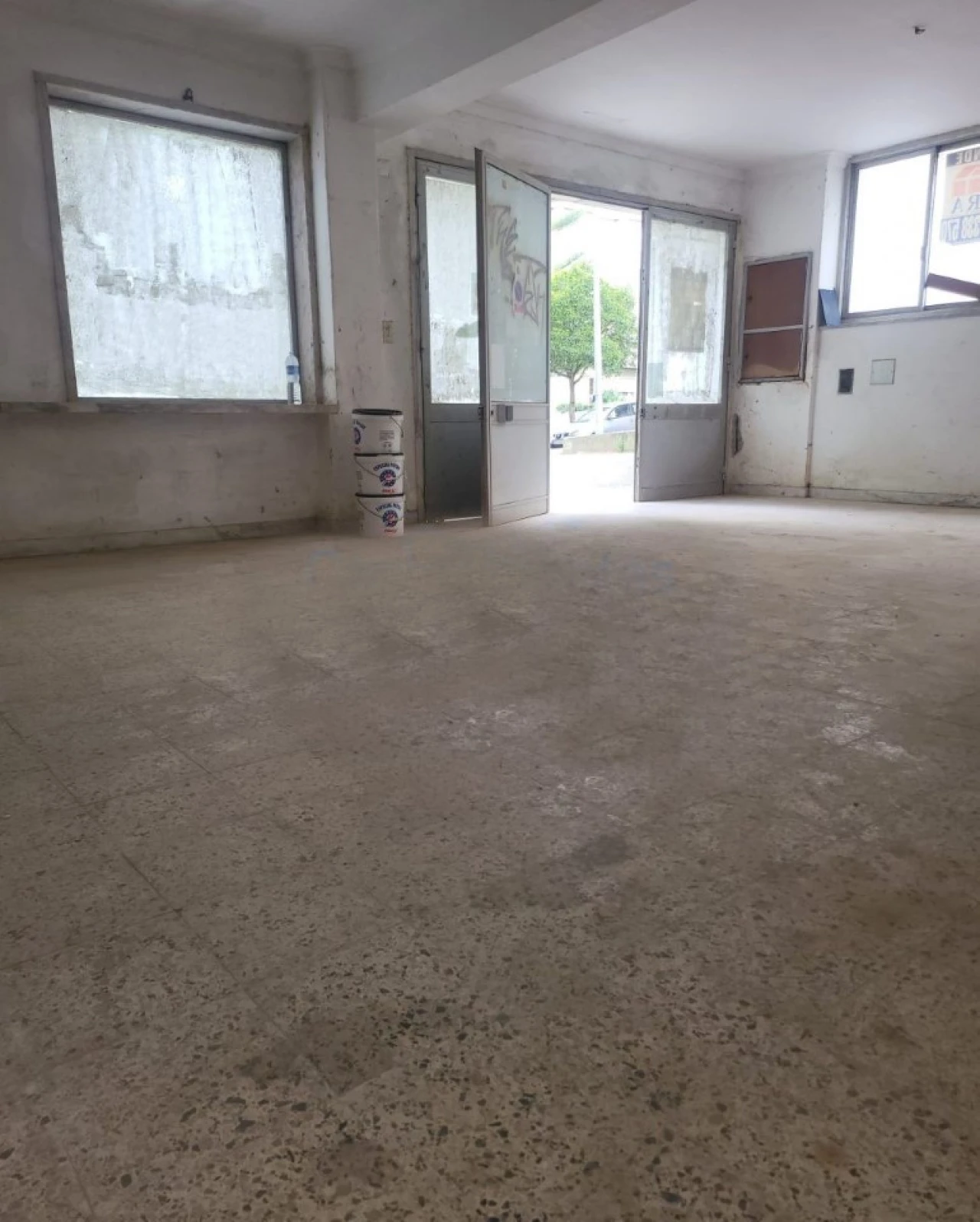 Loja para Arrendamento em Agualva e Mira-Sintra Foto 7