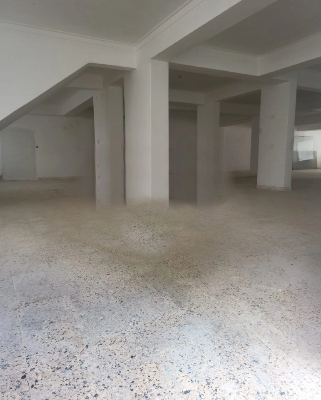 Loja para Arrendamento em Agualva e Mira-Sintra Foto 10