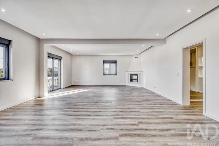 Moradia T7 para Venda em Almancil Foto 20