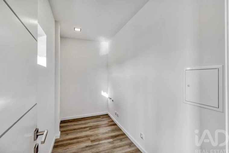 Moradia T7 para Venda em Almancil Foto 18