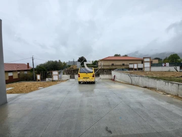 Moradia T3 para Venda em Prozelo