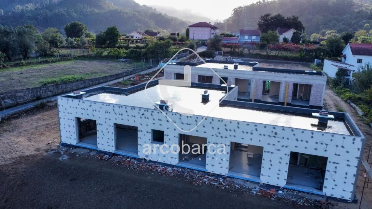 Moradia T3 para Venda em Prozelo Foto 17