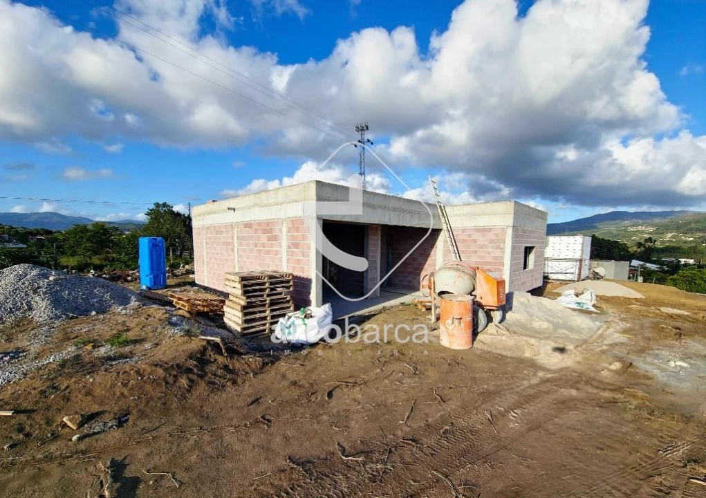 Moradia T3 para Venda em Prozelo Foto 5