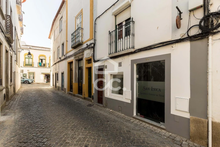 Negócio para Venda em Évora (São Mamede, Sé, São Pedro e Santo Antão) Foto 2