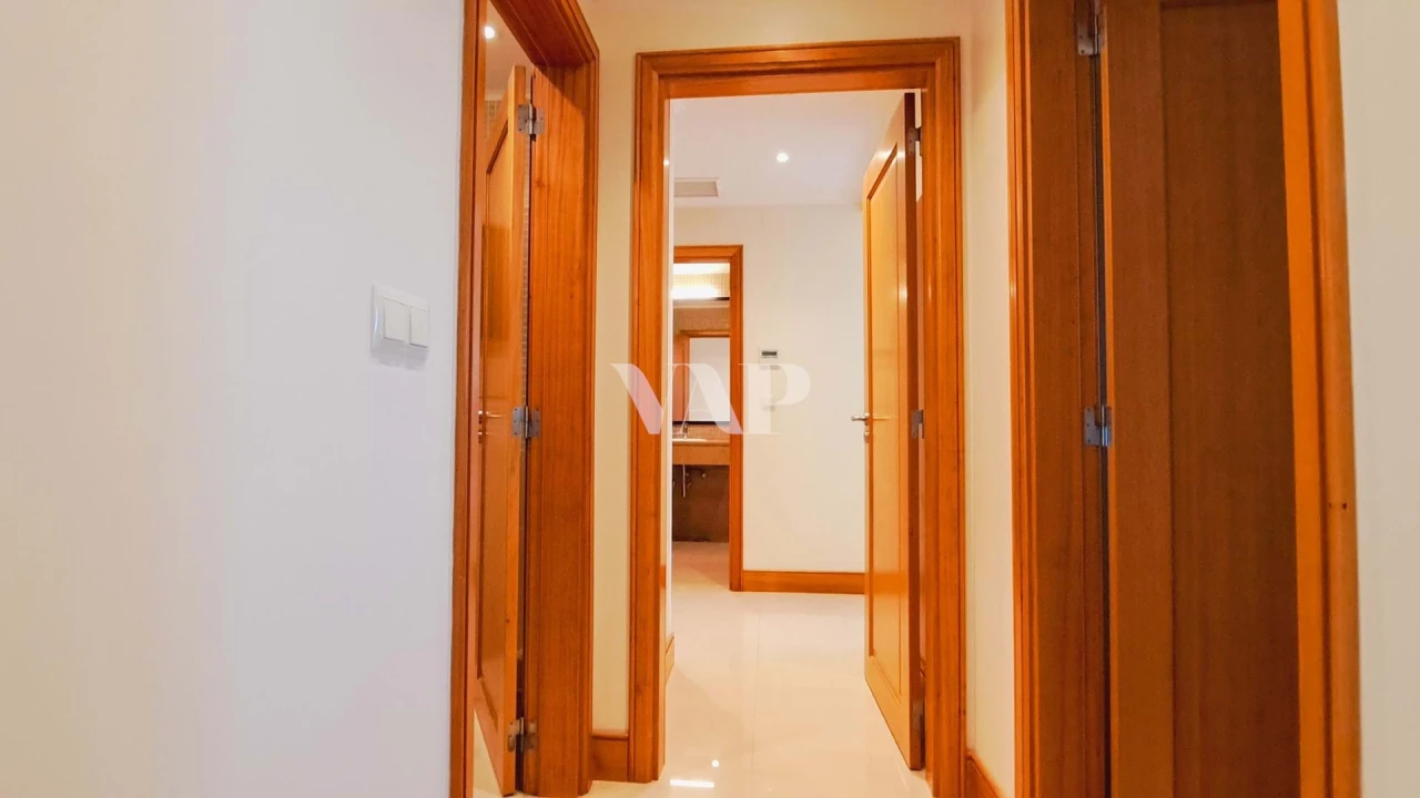 Apartamento T2 para Venda em Quarteira Foto 16
