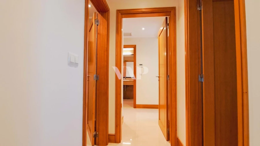 Apartamento T2 para Venda em Quarteira Foto 16
