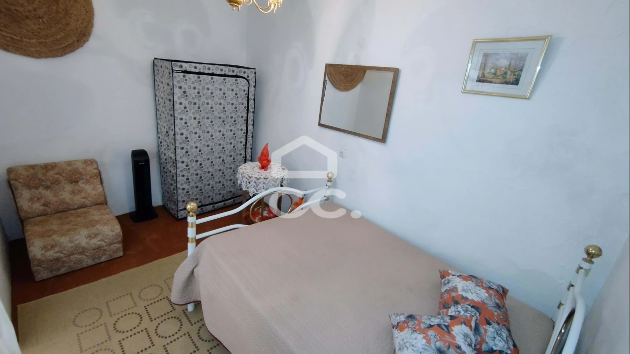 Moradia T3 para Venda em Baleizão Foto 7