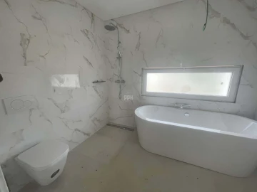 Moradia T4 para Venda em Silves