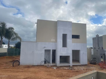 Moradia T4 para Venda em Silves
