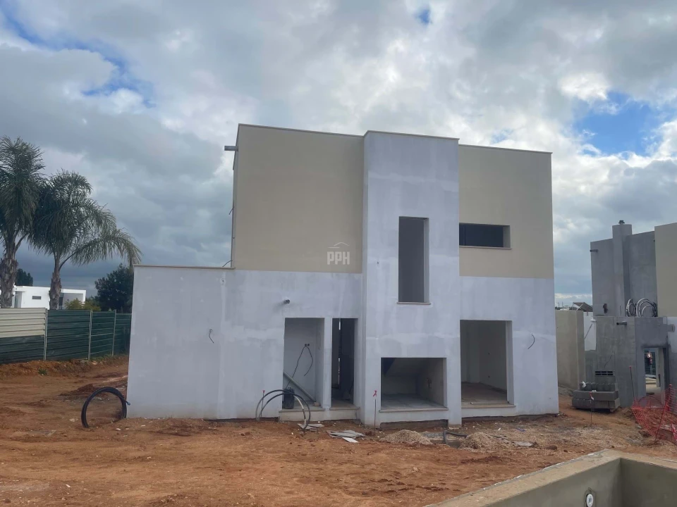 Moradia T4 para Venda em Silves Foto 22