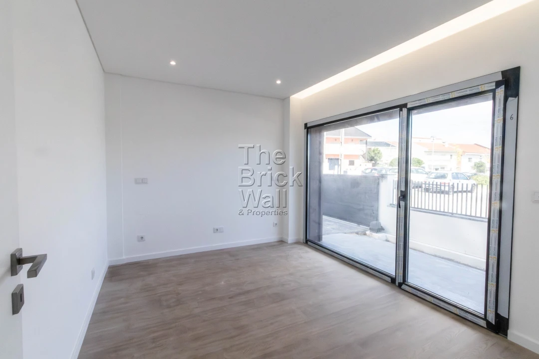 Moradia T4 para Venda em Santa Iria de Azoia, São João da Talha e Bobadela Foto 12