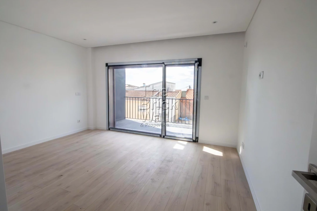 Moradia T4 para Venda em Santa Iria de Azoia, São João da Talha e Bobadela Foto 19