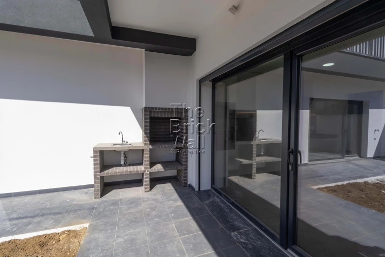 Moradia T4 para Venda em Santa Iria de Azoia, São João da Talha e Bobadela Foto 46