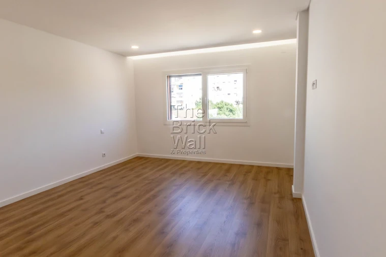 Apartamento T3 para Venda em Alverca do Ribatejo e Sobralinho Foto 24