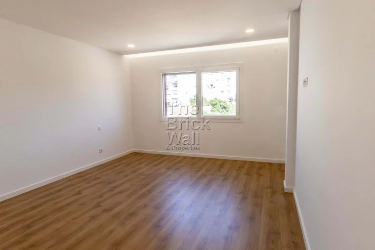 Apartamento T3 para Venda em Alverca do Ribatejo e Sobralinho Foto 25