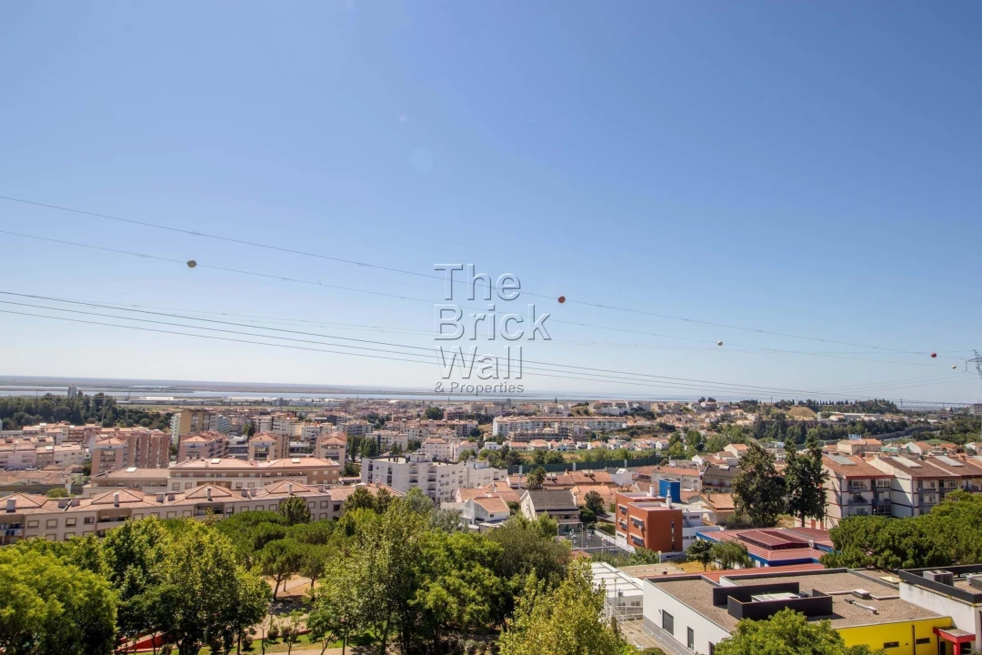 Apartamento T3 para Venda em Alverca do Ribatejo e Sobralinho Foto 18