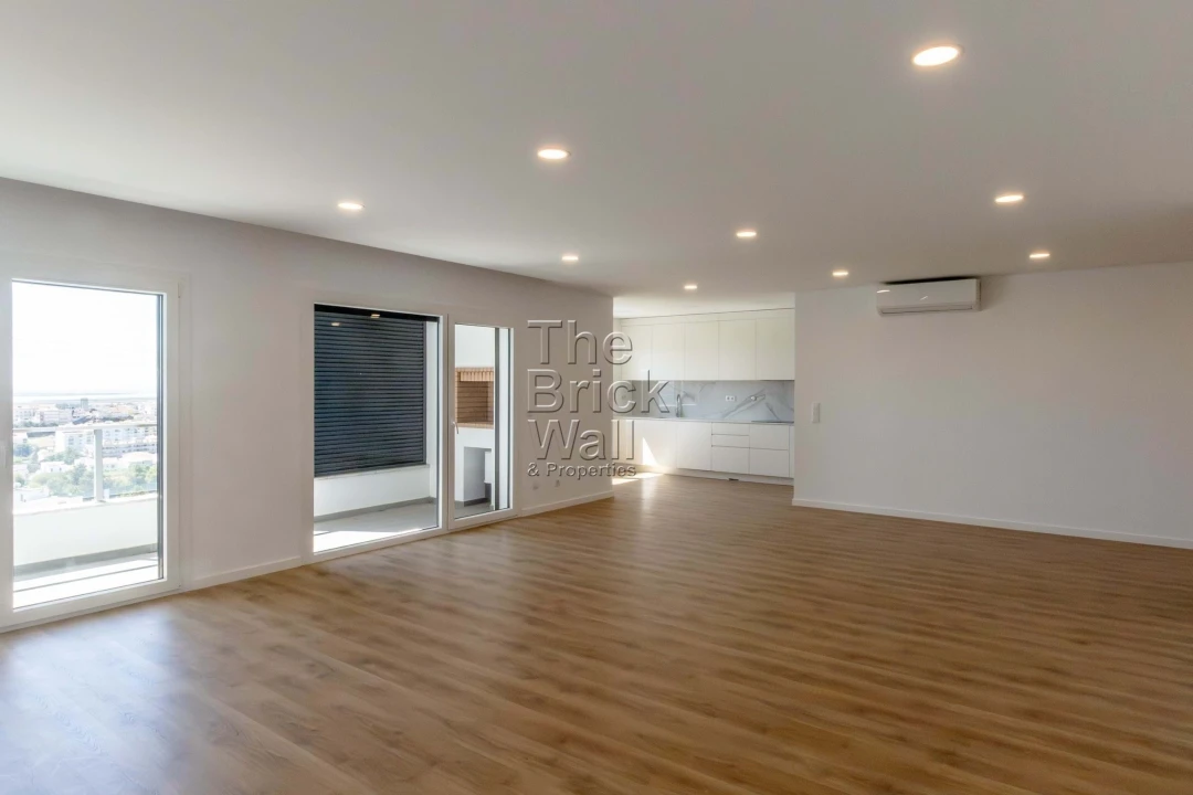 Apartamento T3 para Venda em Alverca do Ribatejo e Sobralinho Foto 14