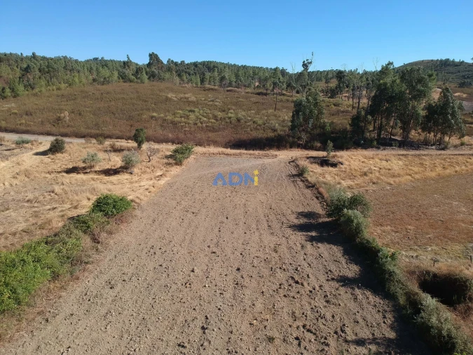 Terreno para Venda em Freixial e Juncal do Campo Foto 2