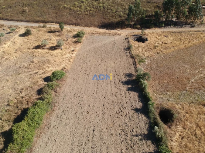 Terreno para Venda em Freixial e Juncal do Campo Foto 3