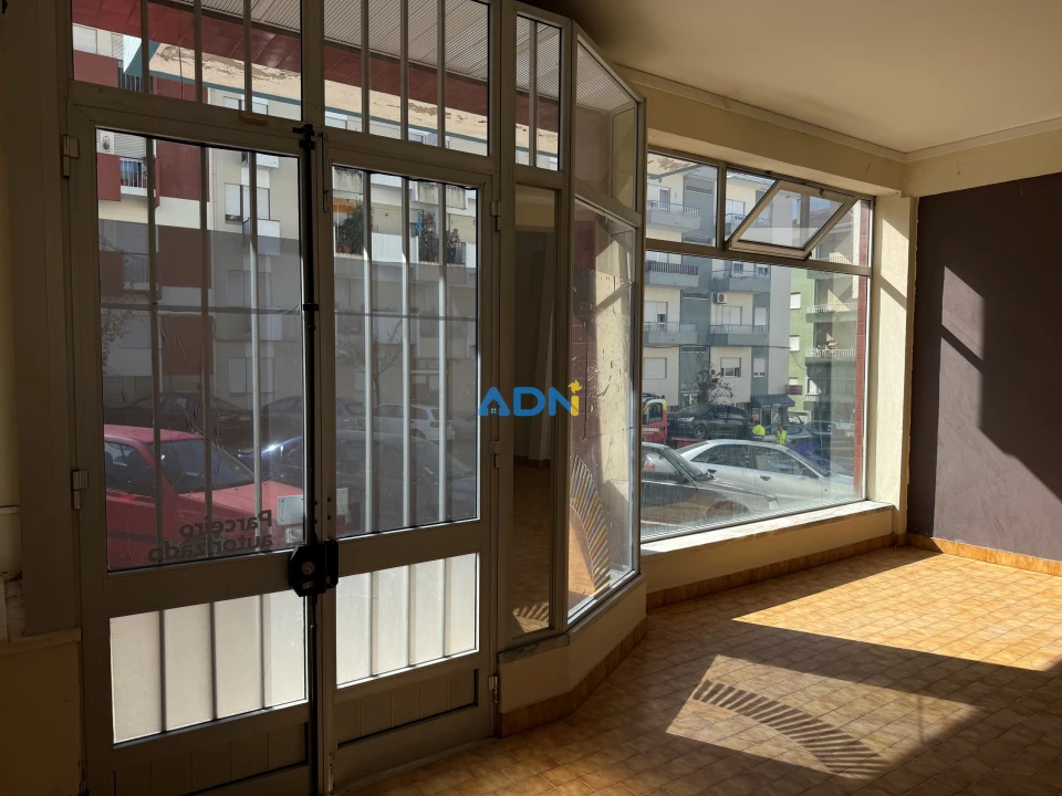 Negócio para Venda em Castelo Branco Foto 7