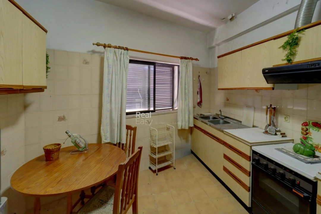 Moradia T6 para Venda em Alte Foto 10