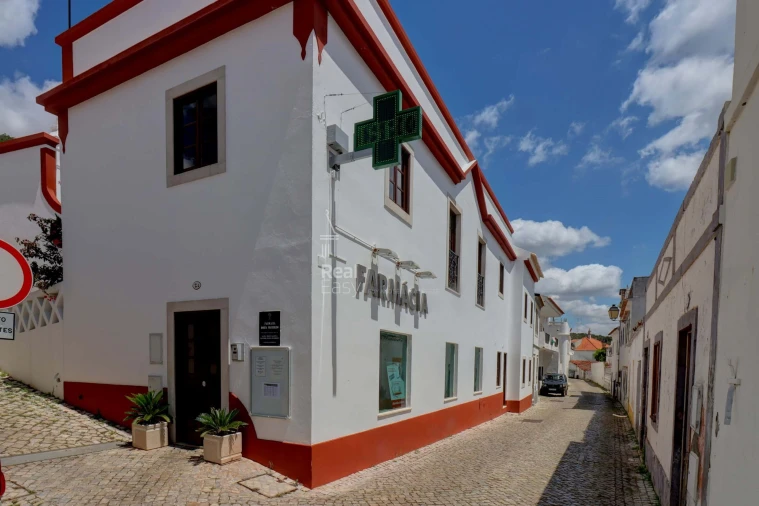 Moradia T6 para Venda em Alte Foto 26