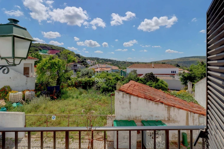 Moradia T6 para Venda em Alte Foto 16