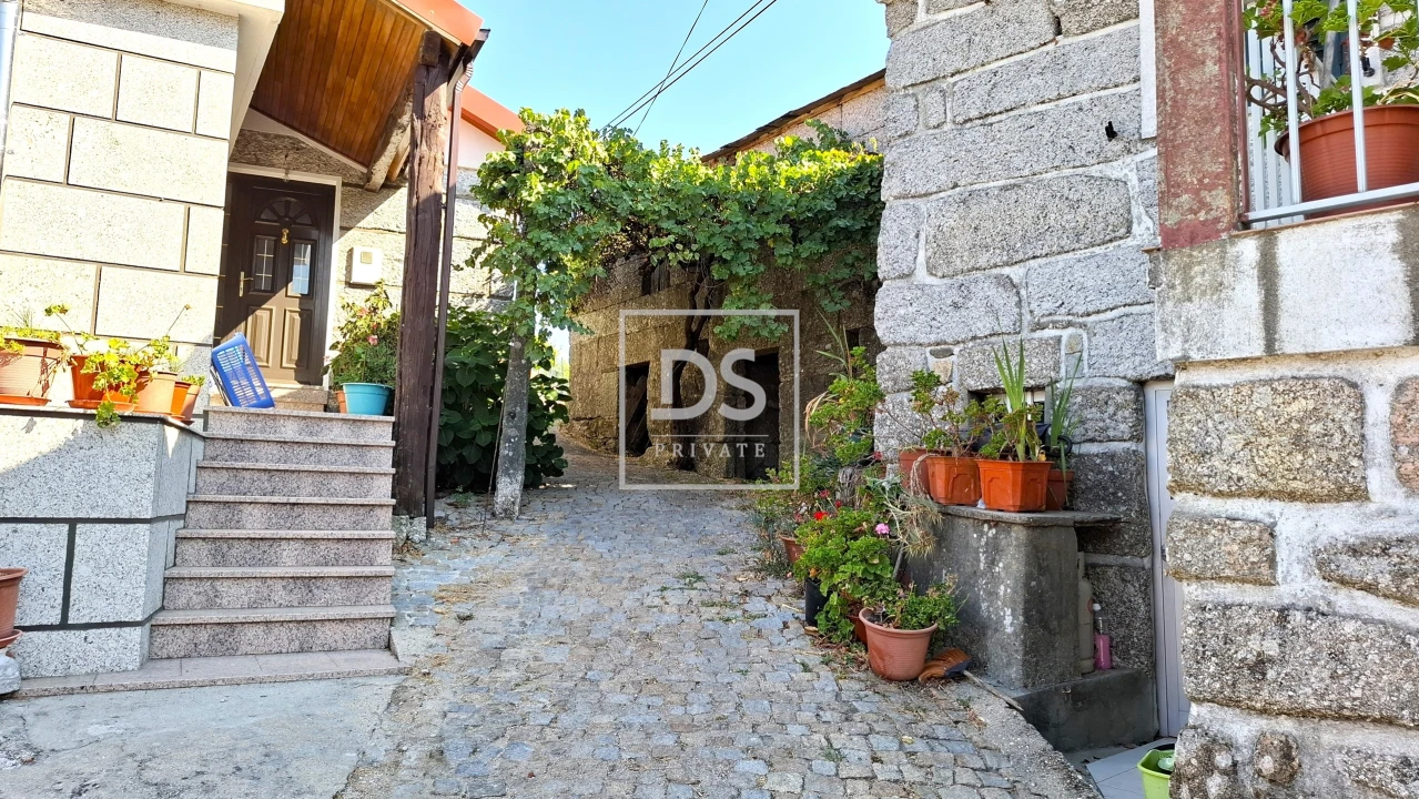 Moradia para Venda em Ansiães Foto 3