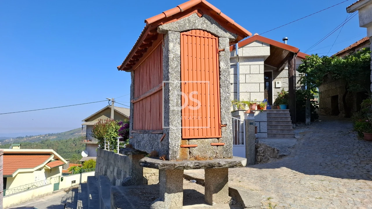 Moradia para Venda em Ansiães Foto 19