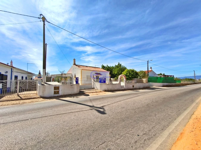 Quinta T2 para Venda em Lagoa e Carvoeiro