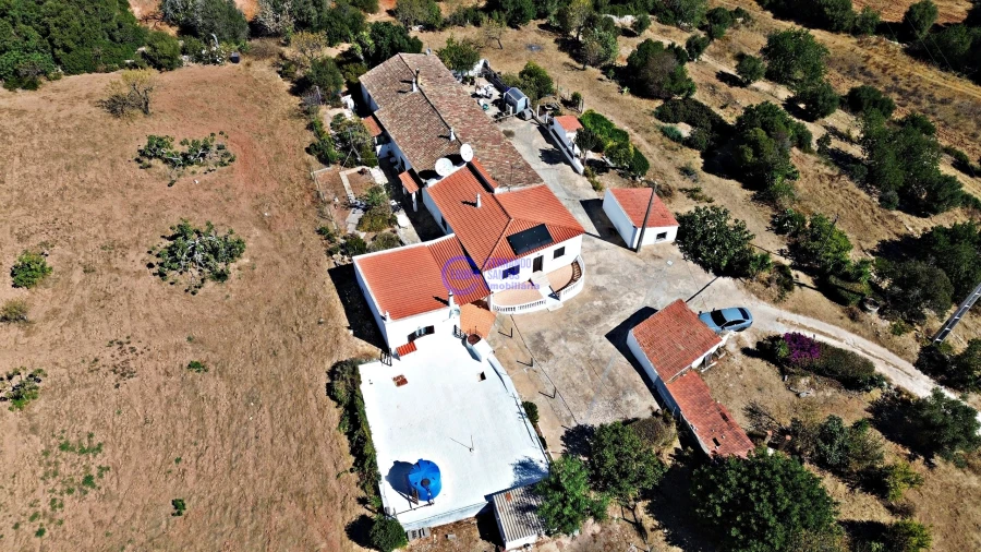 Quinta T6 para Venda em Armação de Pera Foto 43