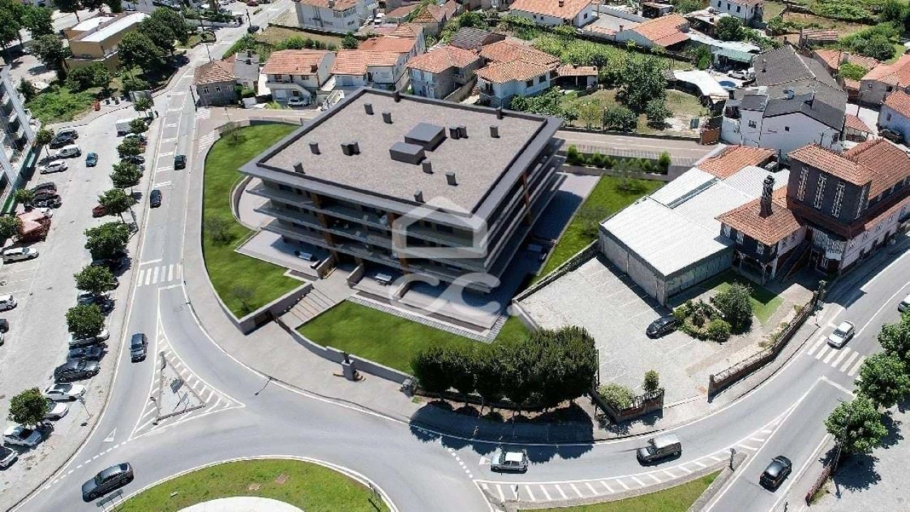 Apartamento T3 para Venda em Baltar Foto 11