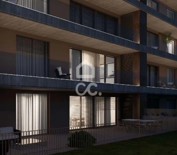 Apartamento T3 para Venda em Baltar Foto 4