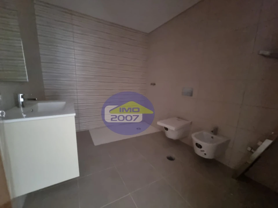 Moradia T3 para Venda em Lobão, Gião, Louredo e Guisande Foto 15