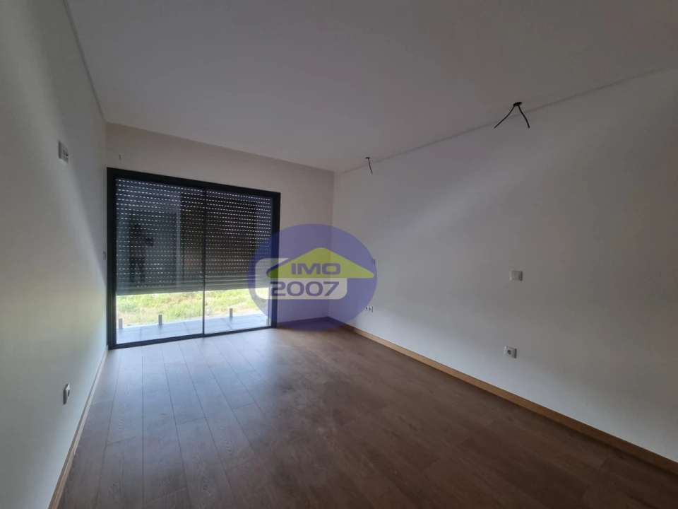 Moradia T3 para Venda em Lobão, Gião, Louredo e Guisande Foto 16