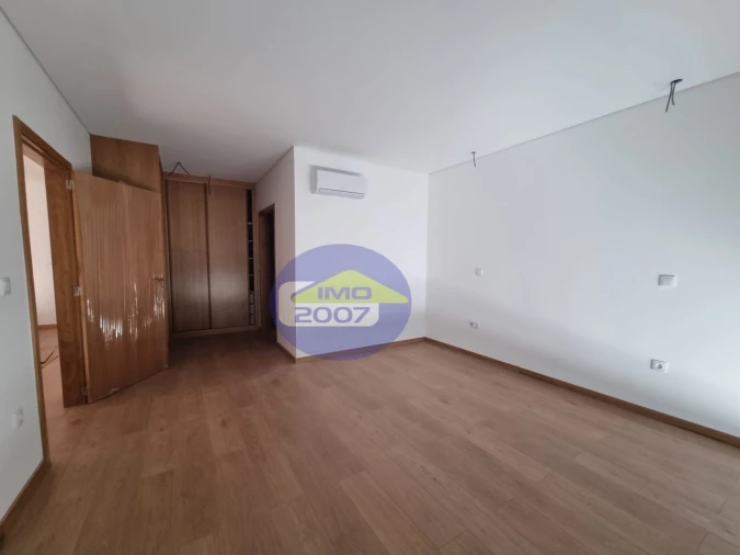 Moradia T3 para Venda em Lobão, Gião, Louredo e Guisande Foto 12