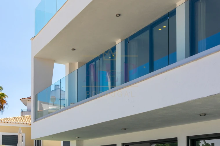 Moradia T3 para Venda em Lagos (São Sebastião e Santa Maria) Foto 16