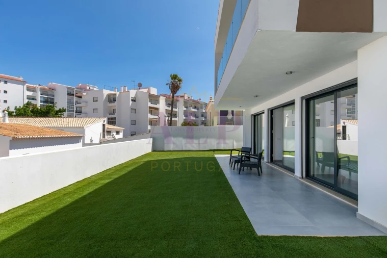 Moradia T3 para Venda em Lagos (São Sebastião e Santa Maria) Foto 30
