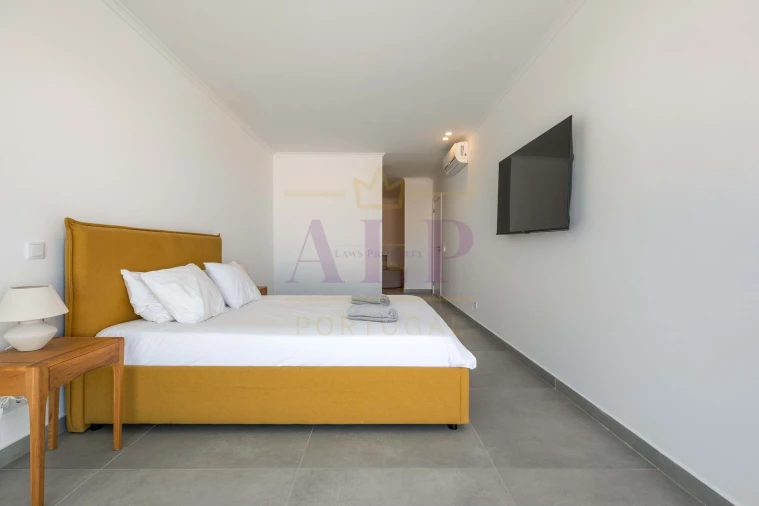 Moradia T3 para Venda em Lagos (São Sebastião e Santa Maria) Foto 19