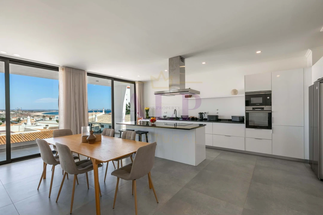 Moradia T3 para Venda em Lagos (São Sebastião e Santa Maria) Foto 9