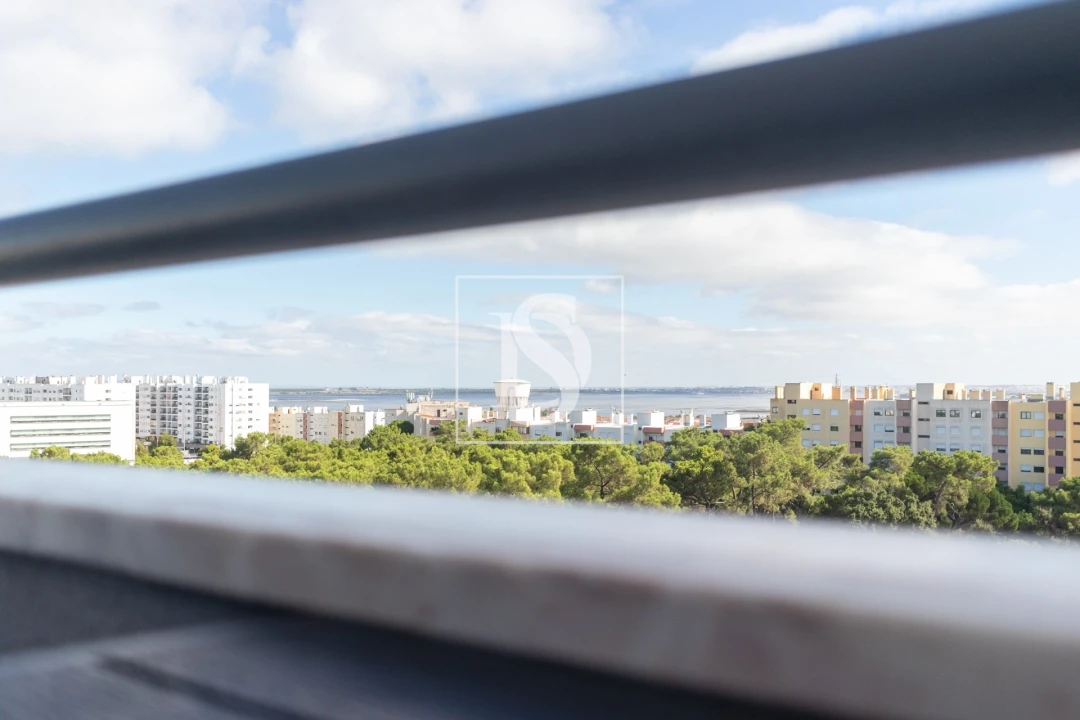 Apartamento T2 para Venda em Barreiro e Lavradio Foto 4