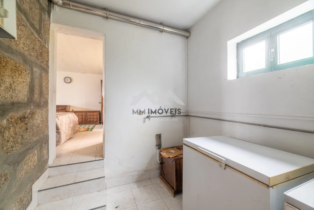 Quinta T3 para Venda em Monte Córdova Foto 18