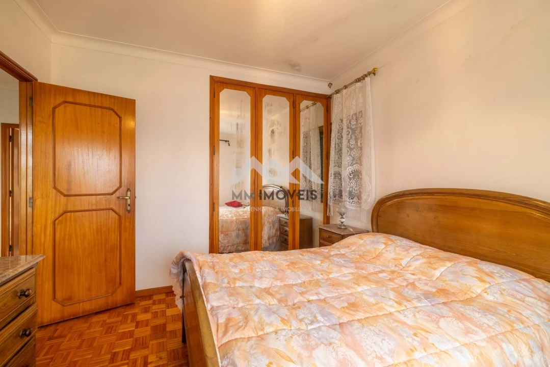 Quinta T3 para Venda em Monte Córdova Foto 16