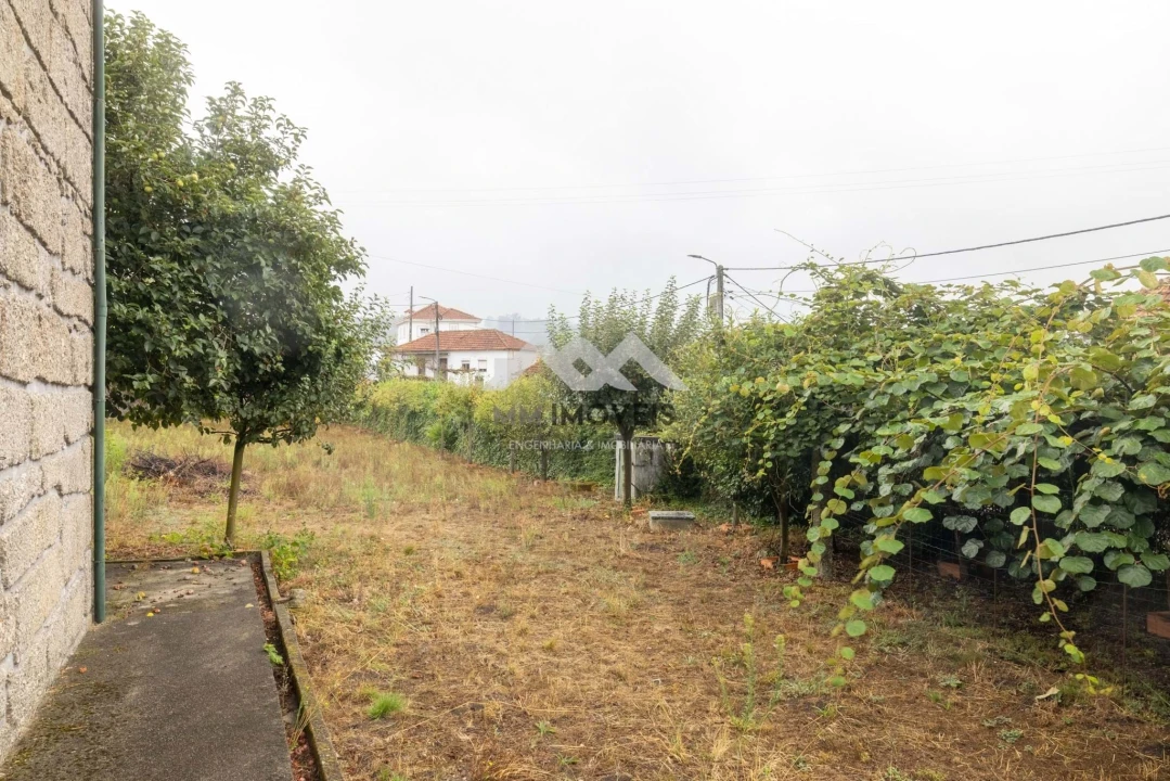 Quinta T3 para Venda em Monte Córdova Foto 33