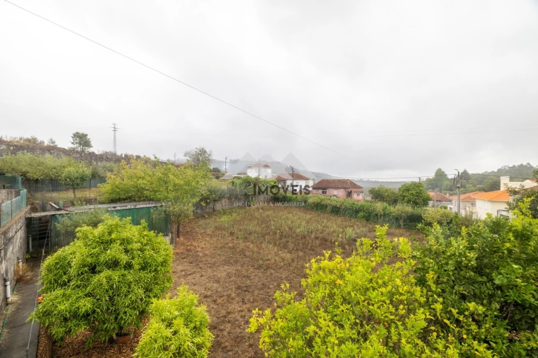 Quinta T3 para Venda em Monte Córdova Foto 32